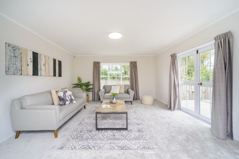 Photo of property in 155 Summerhill Drive, Fitzherbert, Palmerston North, 4410