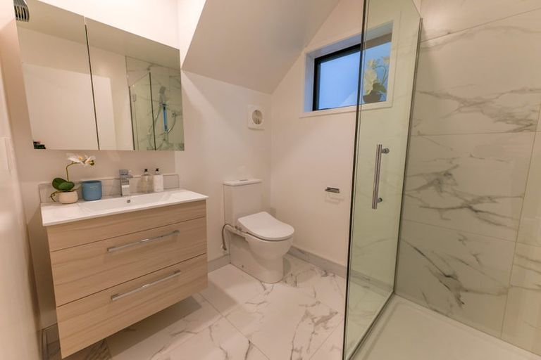 Photo of property in 6a/2 Taramea Place, Addington, Christchurch, 8024