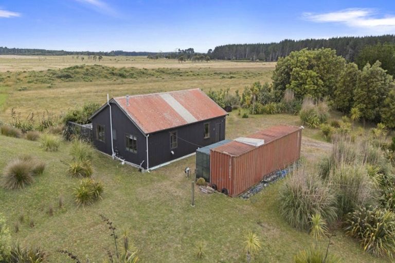 Photo of property in 104 Bergin Road, Foxton, 4814