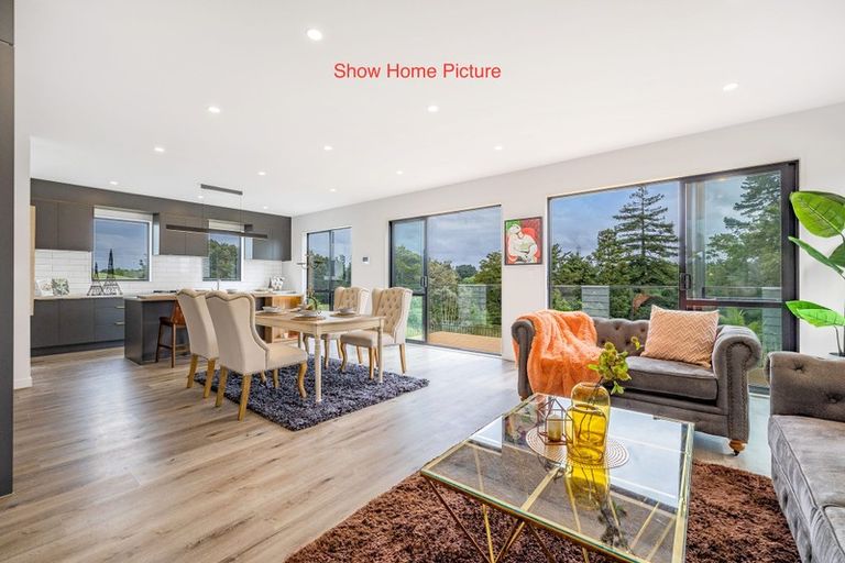 Photo of property in 2 Cutfield Lane, Kumeu, 0810
