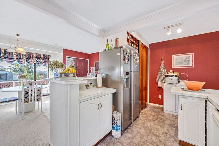 Photo of property in 7 Metric Place, Te Atatu South, Auckland, 0610