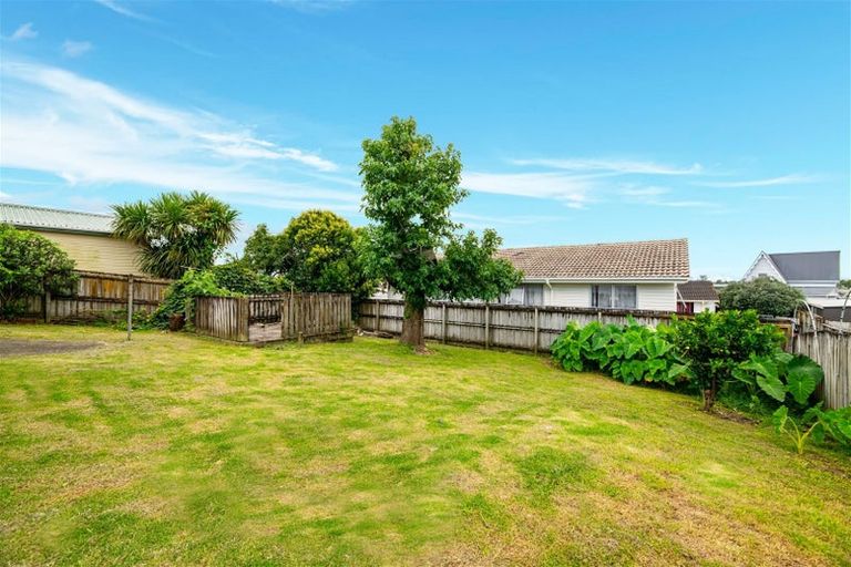 Photo of property in 86 Harrington Road, Henderson, Auckland, 0610