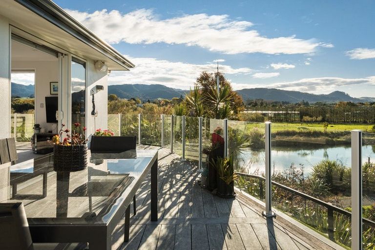Photo of property in 13 Noble Johnston Drive, Katikati, 3129