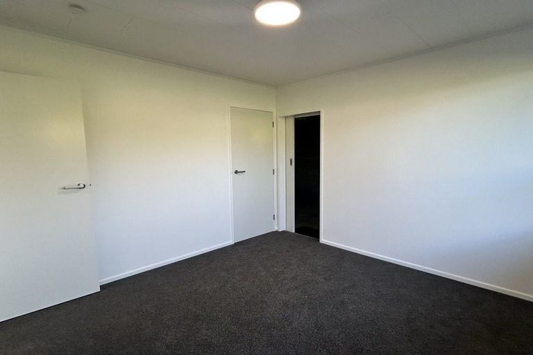 Photo of property in 16 Nola Avenue, Raumati Beach, Paraparaumu, 5032