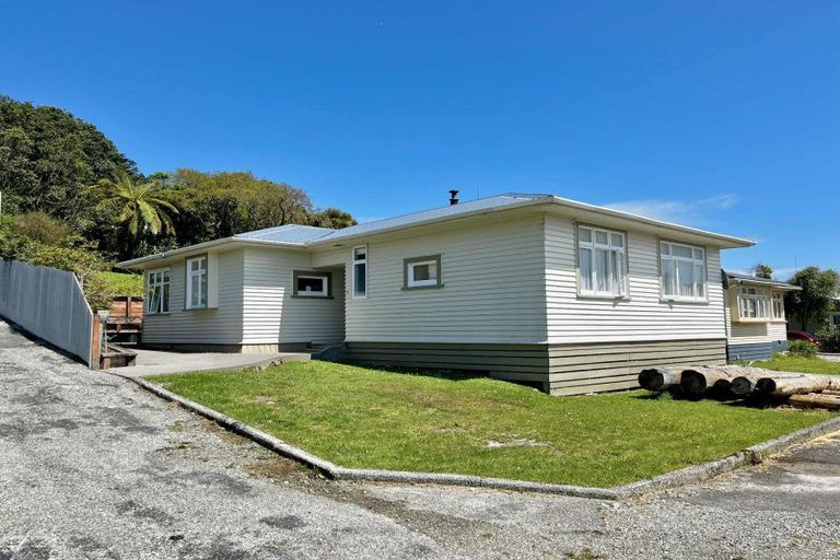 Photo of property in 46 Milton Road, Greymouth, 7805