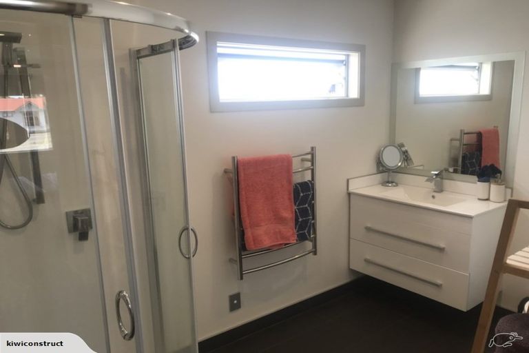 Photo of property in 2/374 Worcester Street, Linwood, Christchurch, 8011