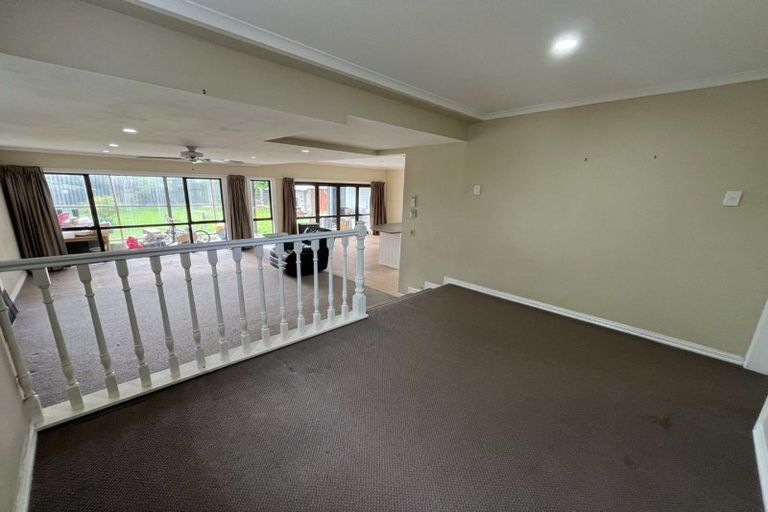 Photo of property in 29 Winston Avenue, Hokowhitu, Palmerston North, 4410