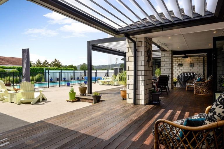 Photo of property in 2 Alan Livingston Drive, Cambridge, 3434