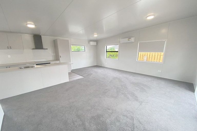 Photo of property in 56 Hoani Street, Northcote, Christchurch, 8052