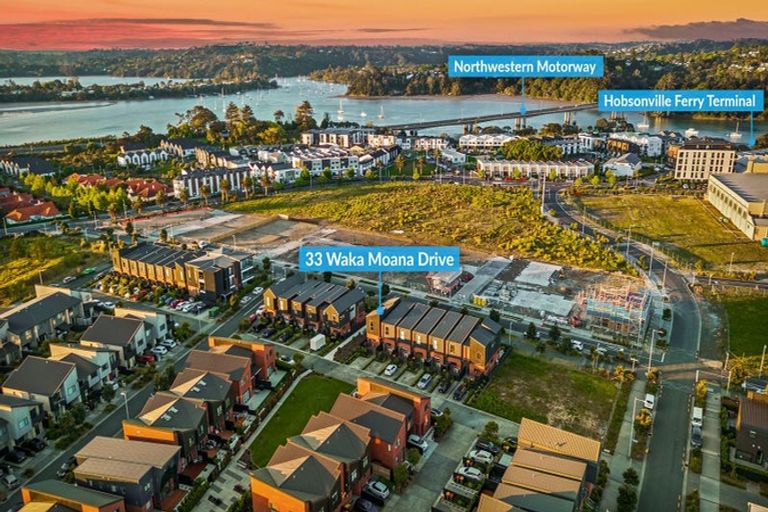 Photo of property in 33 Waka Moana Drive, Hobsonville, Auckland, 0616