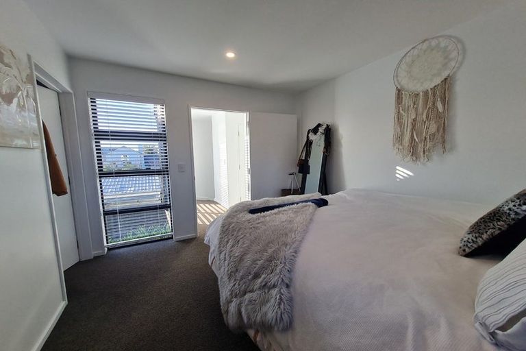 Photo of property in 4/242 Edgeware Road, Edgeware, Christchurch, 8013