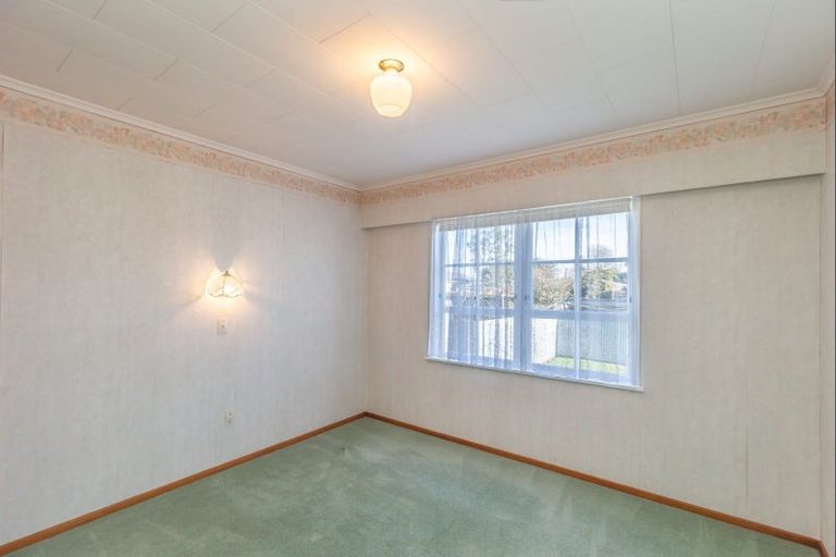 Photo of property in 55 Rugby Street, Levin, 5510
