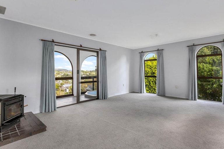 Photo of property in 47 Mercury Way, Whitby, Porirua, 5024