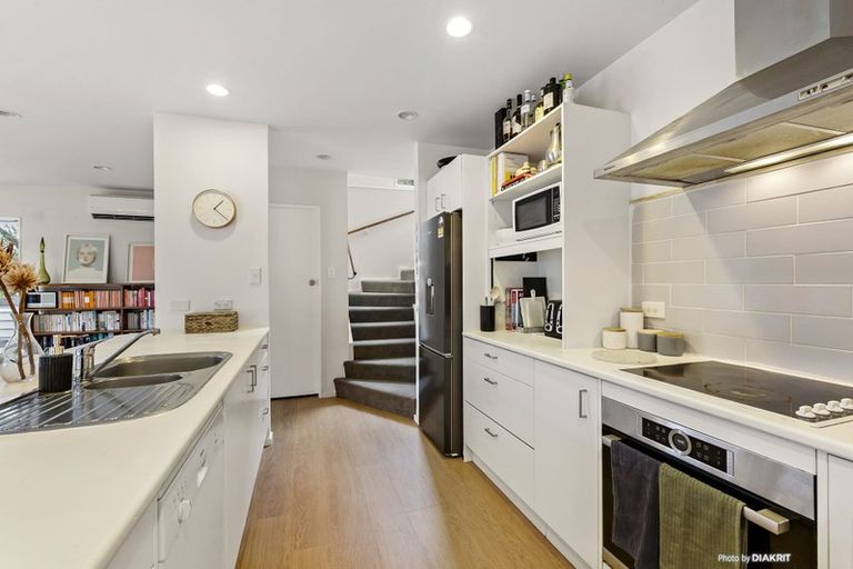 Photo of property in 57 Mandalay Terrace, Khandallah, Wellington, 6035