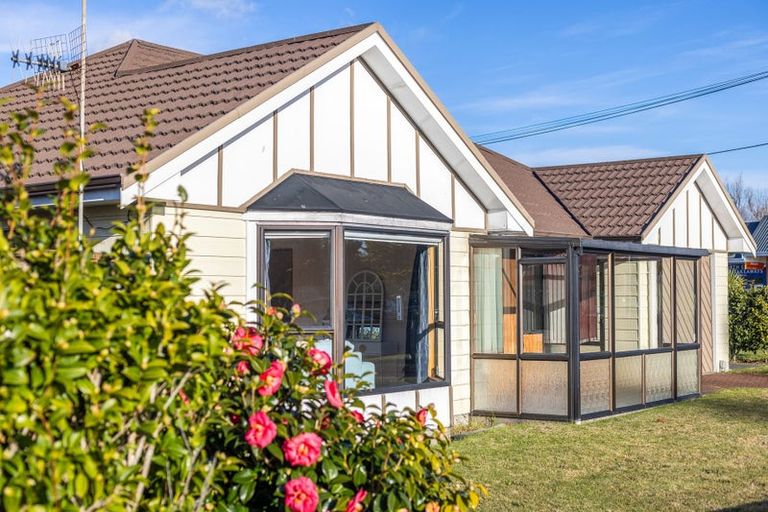 Photo of property in 10 Te Kupe Road, Paraparaumu Beach, Paraparaumu, 5032