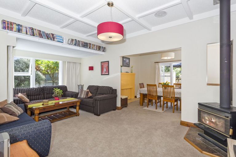 Photo of property in 20 John Street, Pukekohe, 2120