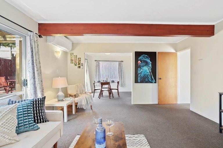 Photo of property in 56 Kohekohe Street, New Lynn, Auckland, 0600