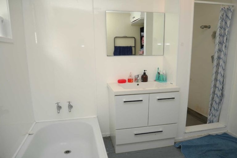 Photo of property in 19 Mamaku Street, Paraparaumu, 5032