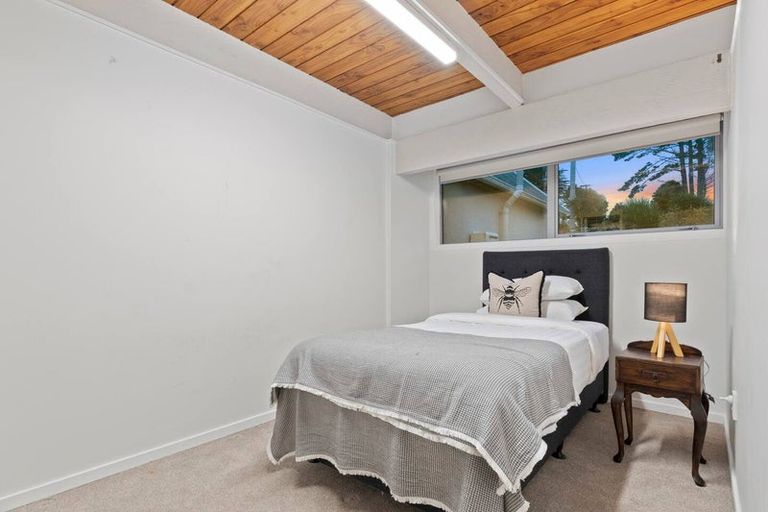 Photo of property in 11 Spur Road, Stillwater, Silverdale, 0993