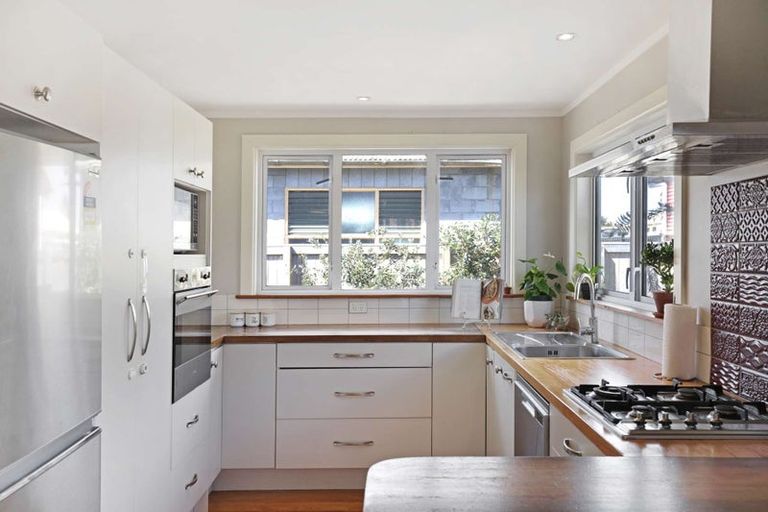 Photo of property in 18 School Road, Riwaka, Motueka, 7198