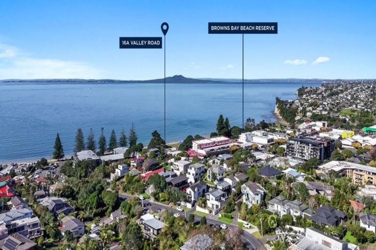 Photo of property in 16a Valley Road, Browns Bay, Auckland, 0630
