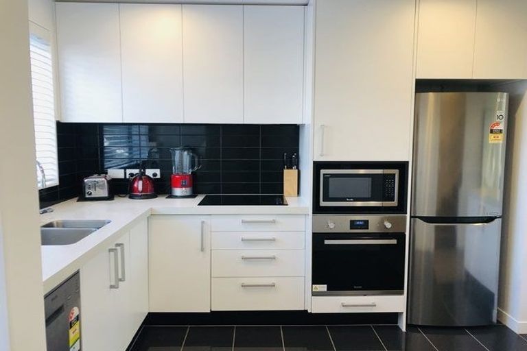 Photo of property in 10/36u Tacy Street, Kilbirnie, Wellington, 6022