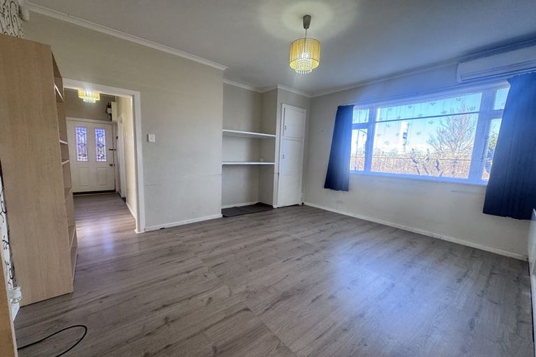 Photo of property in 50 Seymour Street, Hornby, Christchurch, 8042