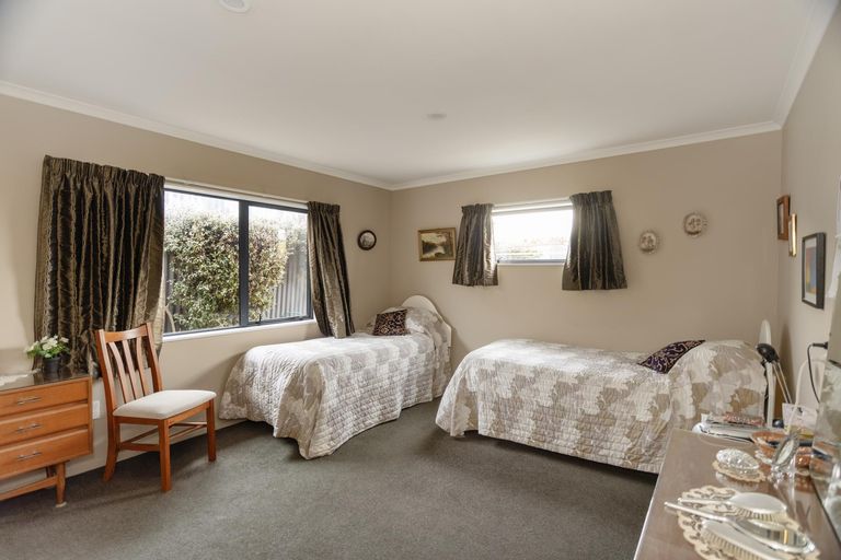 Photo of property in 35a Arrow Crescent, Holmes Hill, Oamaru, 9401