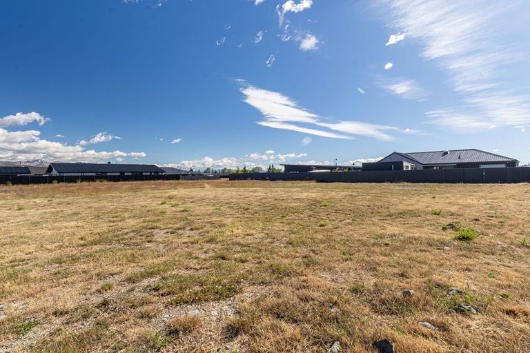 Photo of property in 35 Lakeland Avenue, Twizel, 7901