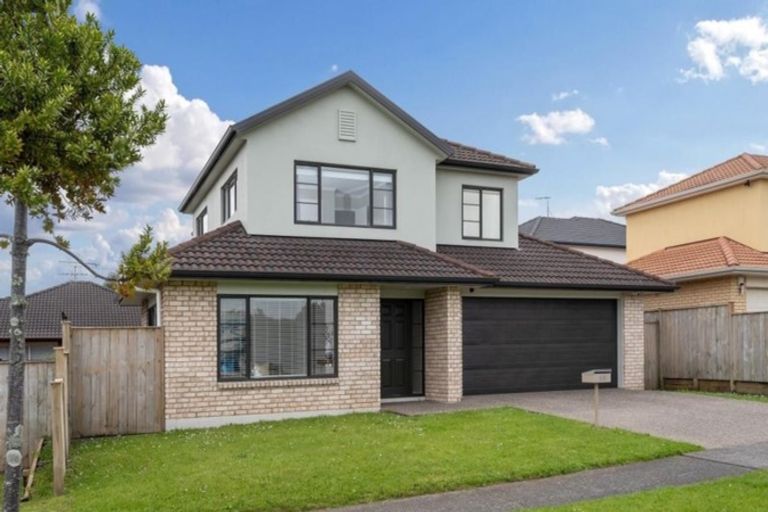 Photo of property in 50 Cyril French Drive, Flat Bush, Auckland, 2016