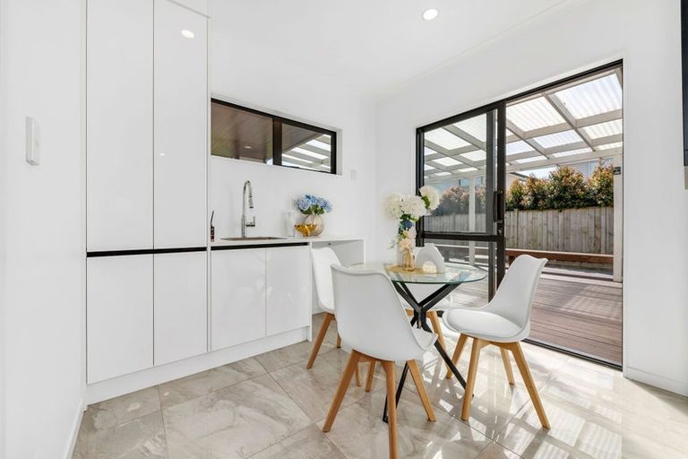 Photo of property in 73 Hughs Way, Flat Bush, Auckland, 2019