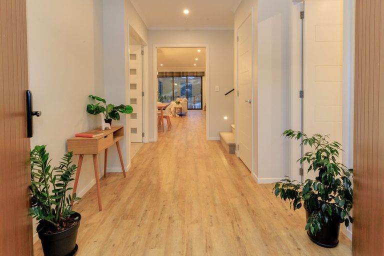 Photo of property in 6 Atherton Terrace, Churton Park, Wellington, 6037