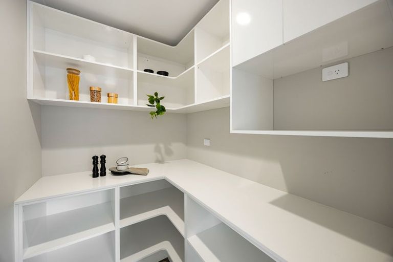 Photo of property in 8 Lavinias Way, Chartwell, Hamilton, 3210