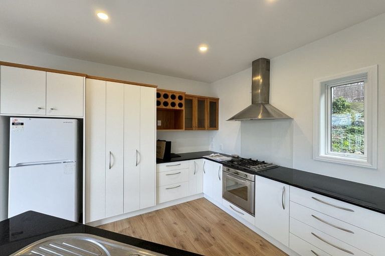 Photo of property in 102 Barnard Street, Wadestown, Wellington, 6012