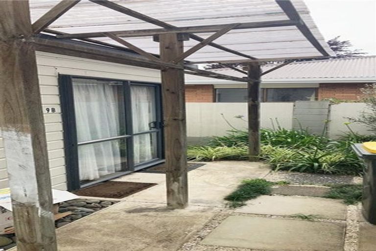 Photo of property in 9 Mahon Place, Papatoetoe, Auckland, 2025