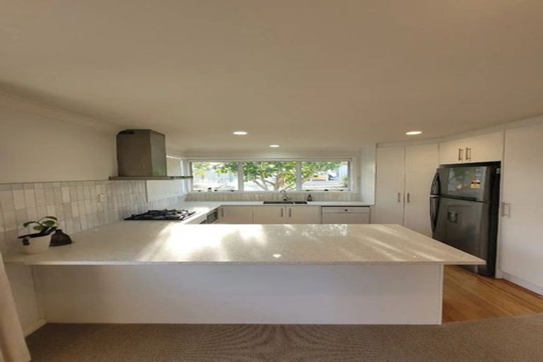 Photo of property in 79 Clovelly Road, Bucklands Beach, Auckland, 2012