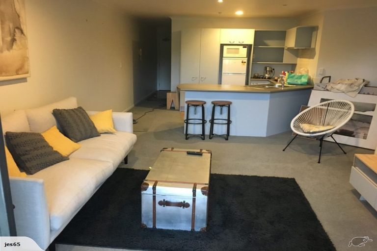 Photo of property in 11/281 Maunganui Road, Mount Maunganui, 3116