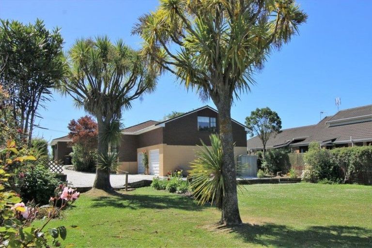 Photo of property in 58 Gladstone Road North, Mosgiel, 9024
