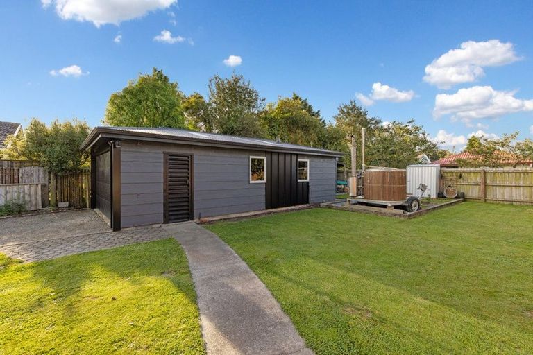 Photo of property in 8 Coleman Place, Darfield, 7510