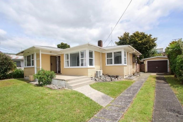 Photo of property in 10 Priscilla Crescent, Melville, Hamilton, 3206