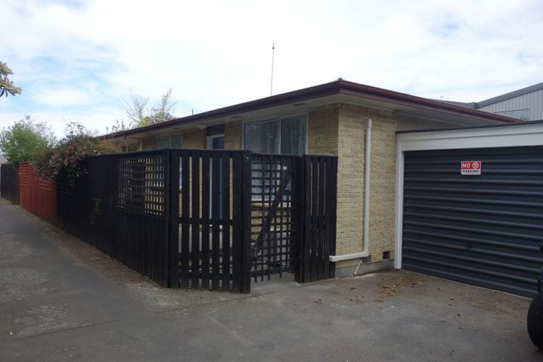 Photo of property in 3/124 Champion Street, Edgeware, Christchurch, 8013