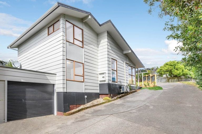 Photo of property in 1/13 Hollyhock Place, Browns Bay, Auckland, 0630