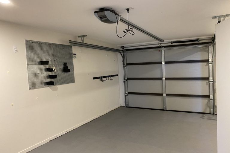 Photo of property in 42 Memorial Park Lane, Hobsonville, Auckland, 0618