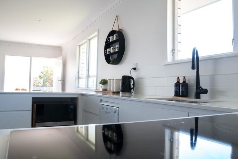 Photo of property in 1/4 Linklater Avenue, Bellevue, Tauranga, 3110