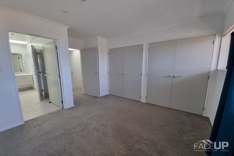 Photo of property in 24 Mapou Road, Hobsonville, Auckland, 0616