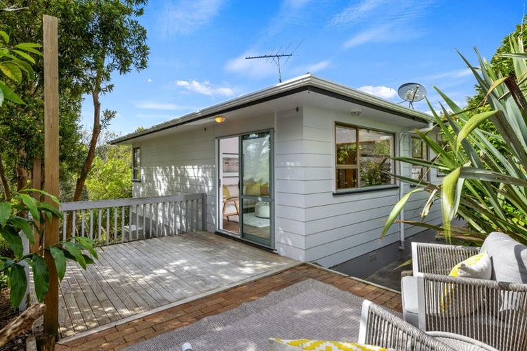 Photo of property in 1/114 Canongate Street, Birkdale, Auckland, 0626