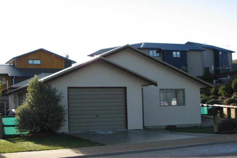 Photo of property in 3a Hogan Lane, Wanaka, 9305