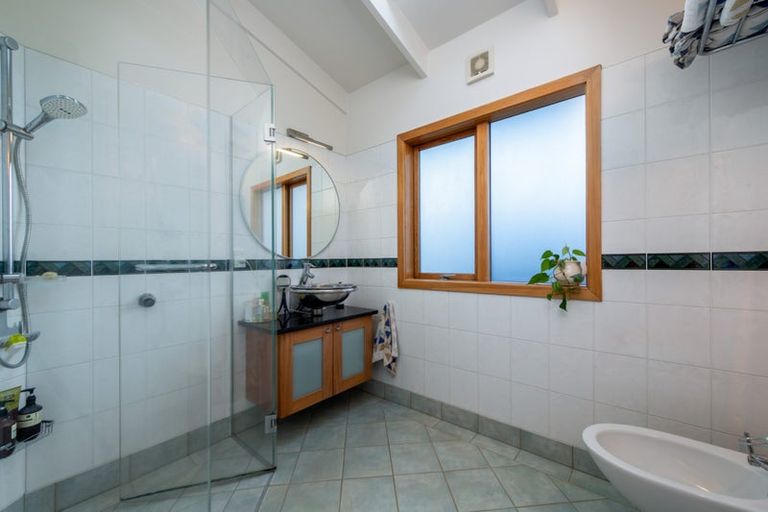 Photo of property in 43 Aotearoa Terrace, Murrays Bay, Auckland, 0630