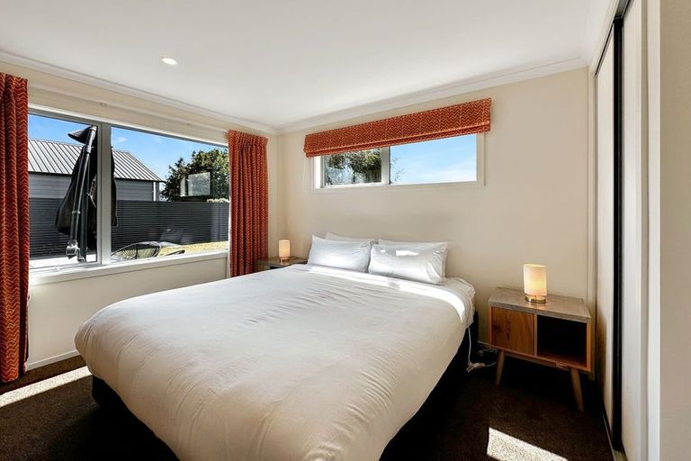 Photo of property in 16 Rhoboro Road, Twizel, 7901