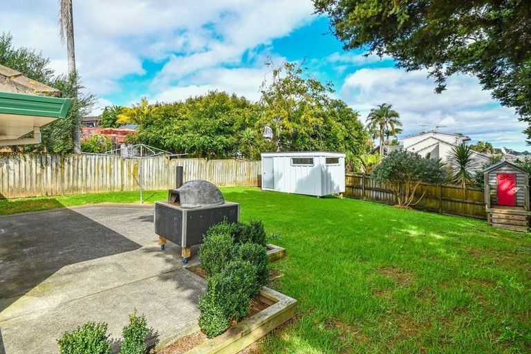 Photo of property in 46 Wairere Road, The Gardens, Auckland, 2105
